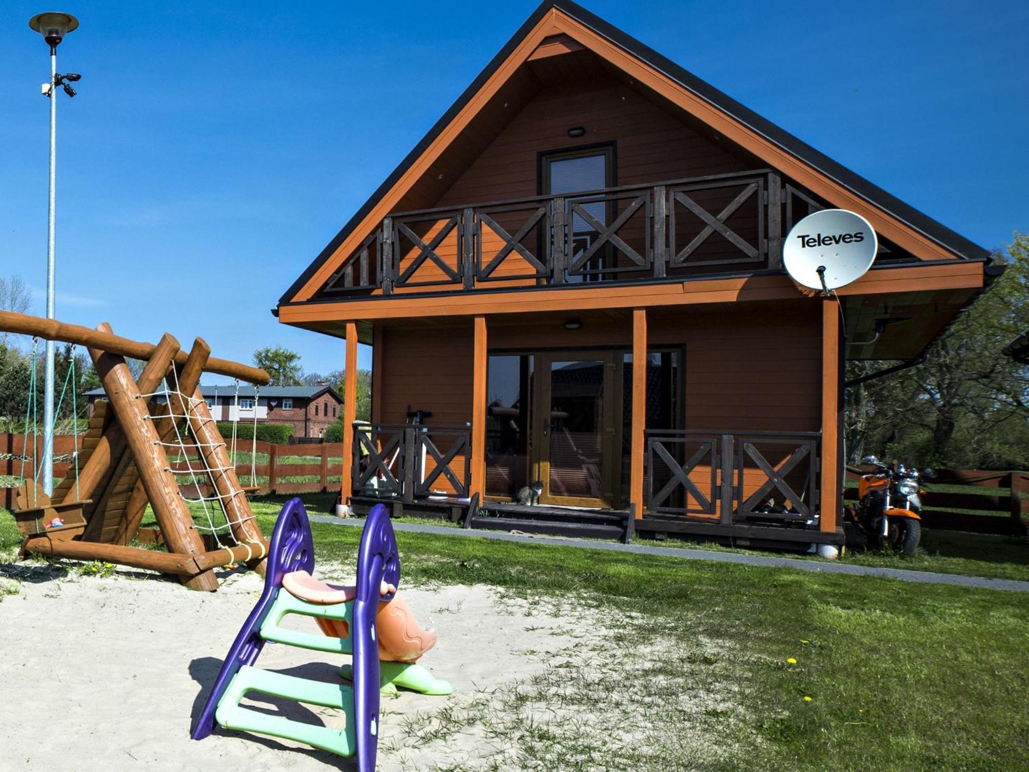 Sea View Holiday Home In Mielno With Balcony Exteriör bild
